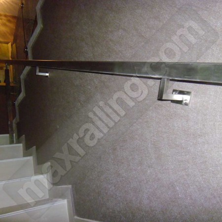 Иноксови парапети